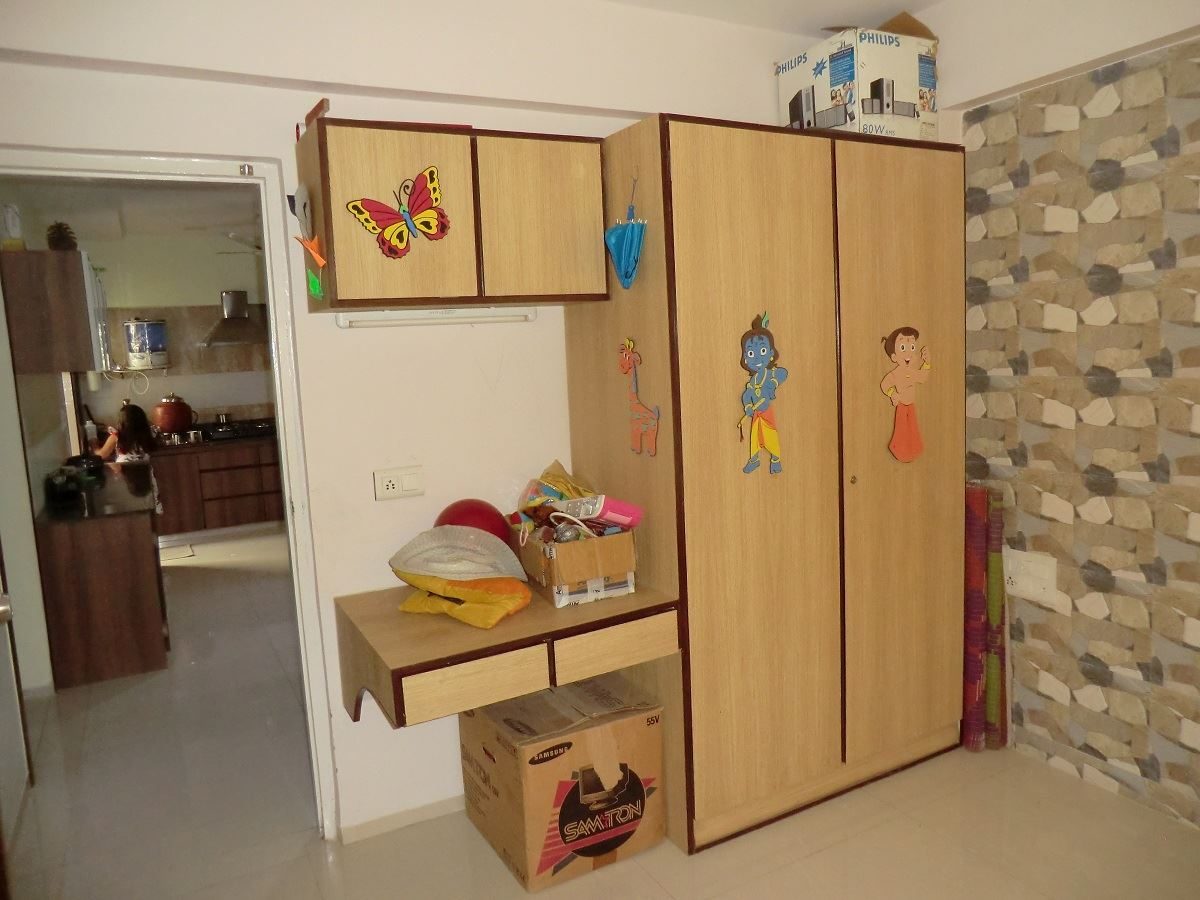 Dr. Bhavesh Talsaniya Residence - Photo 8