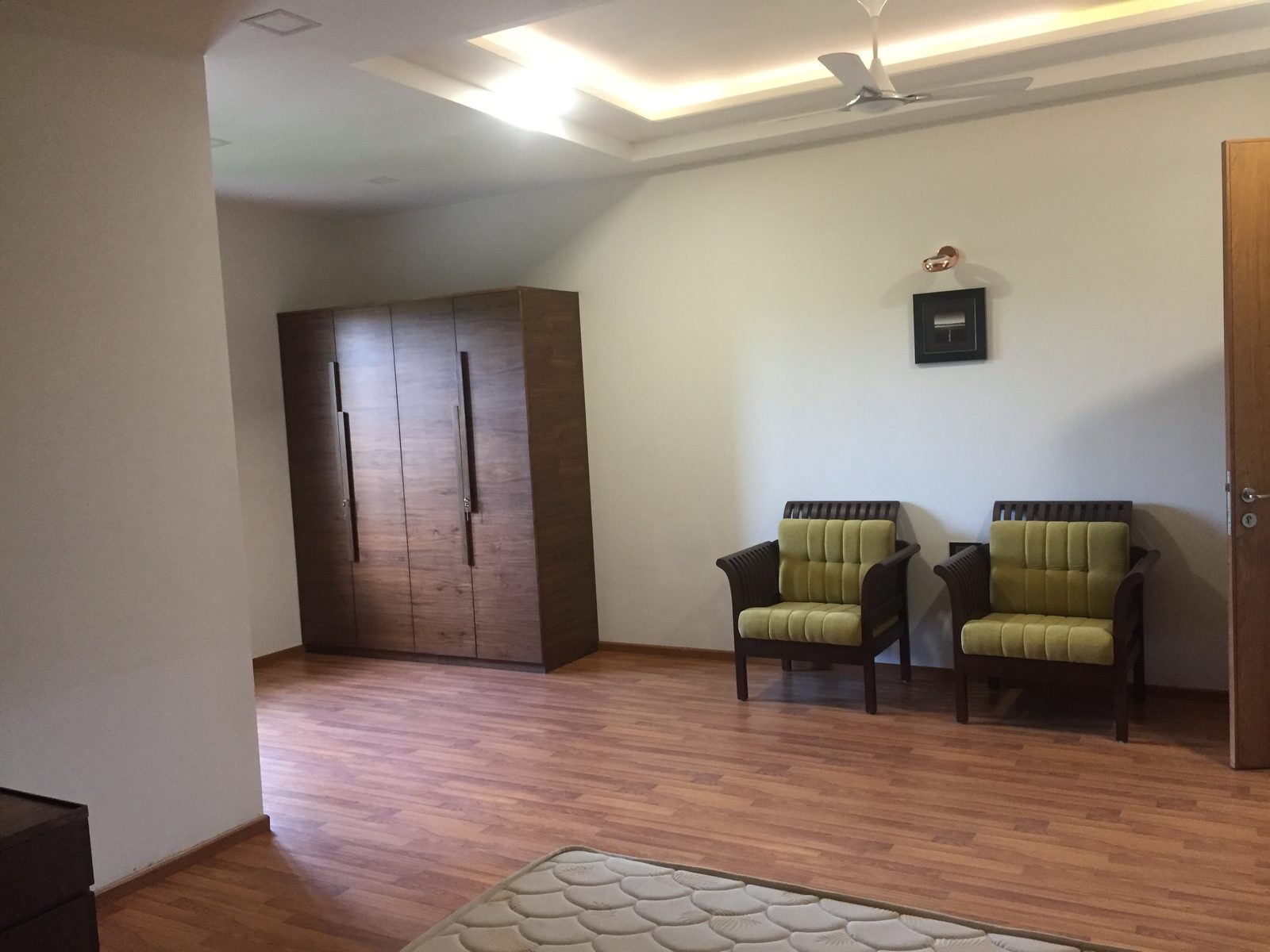 Kamdar Luxury Residence - Photo 20