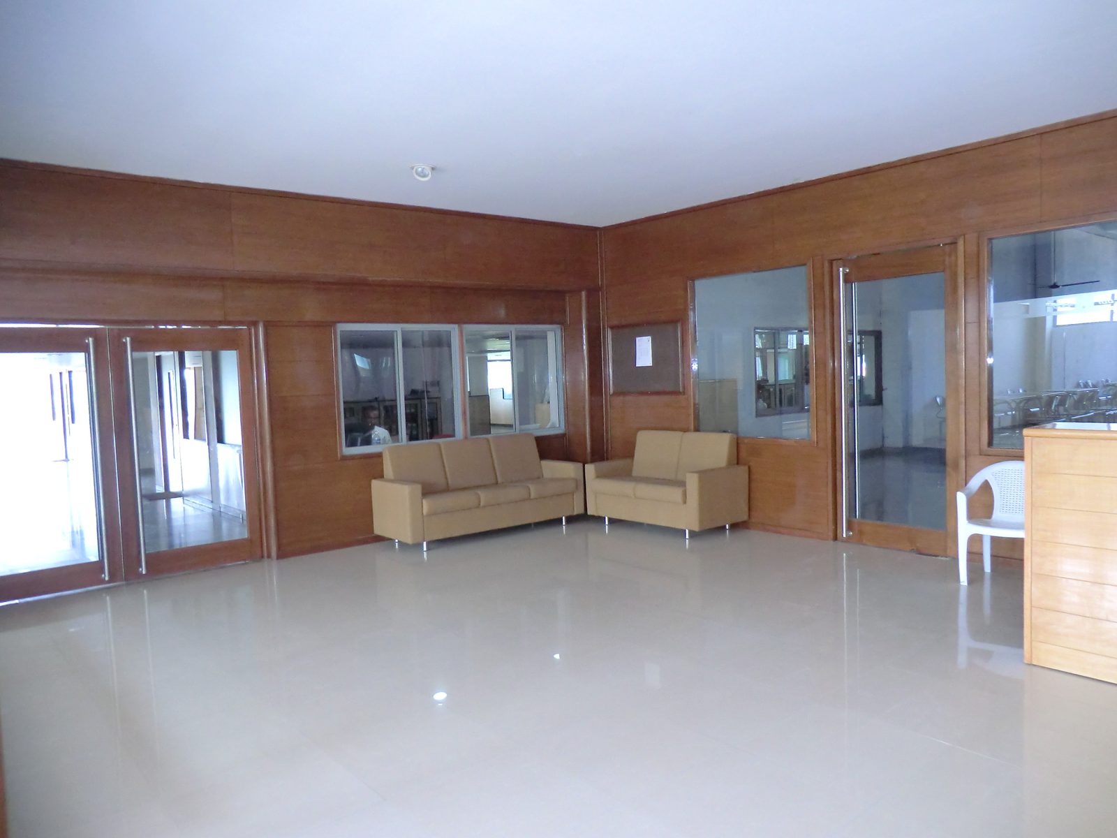 Lubi Electronics Corporate HQ - Photo 5