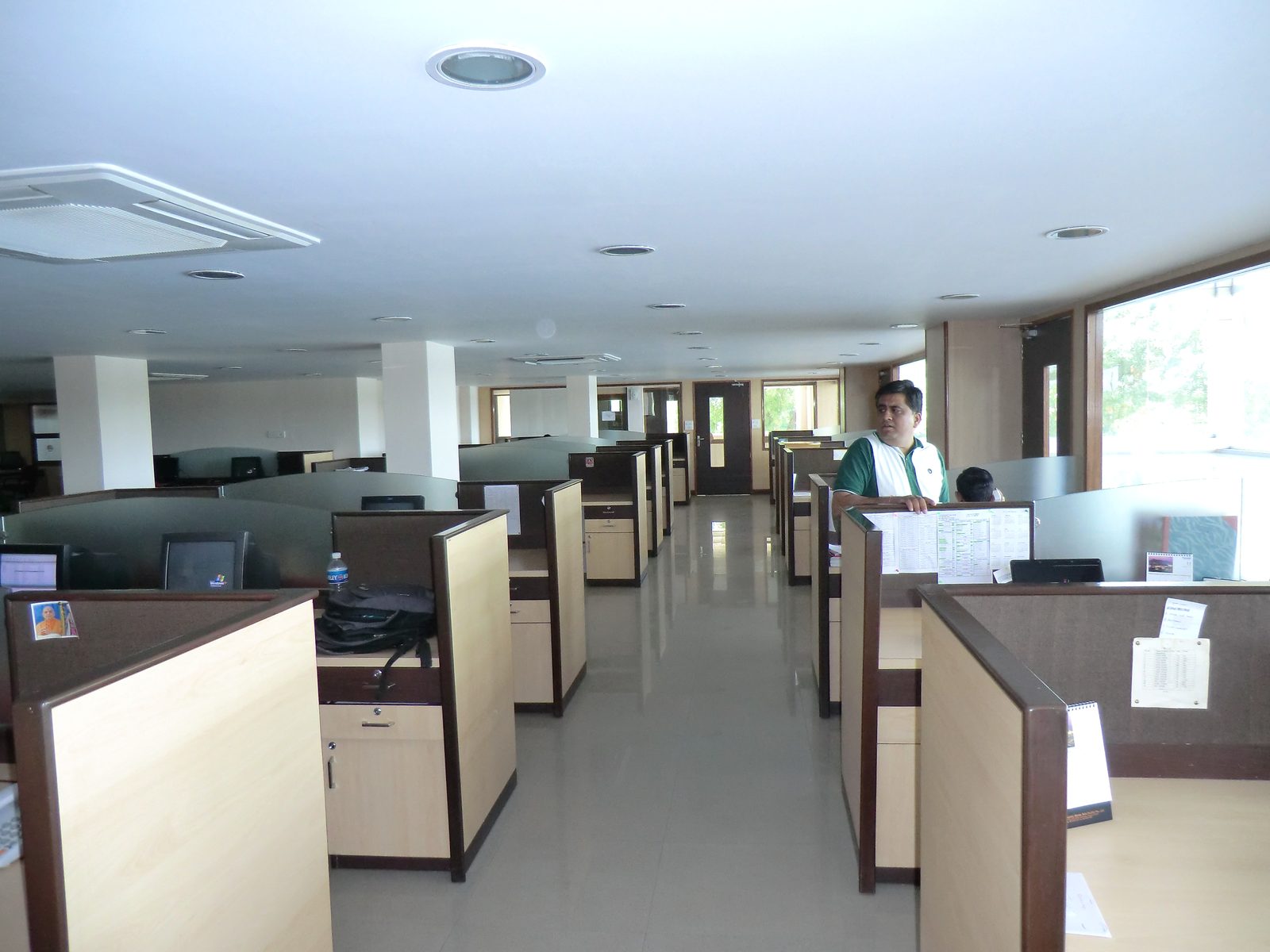 Lubi Electronics Corporate HQ - Photo 16