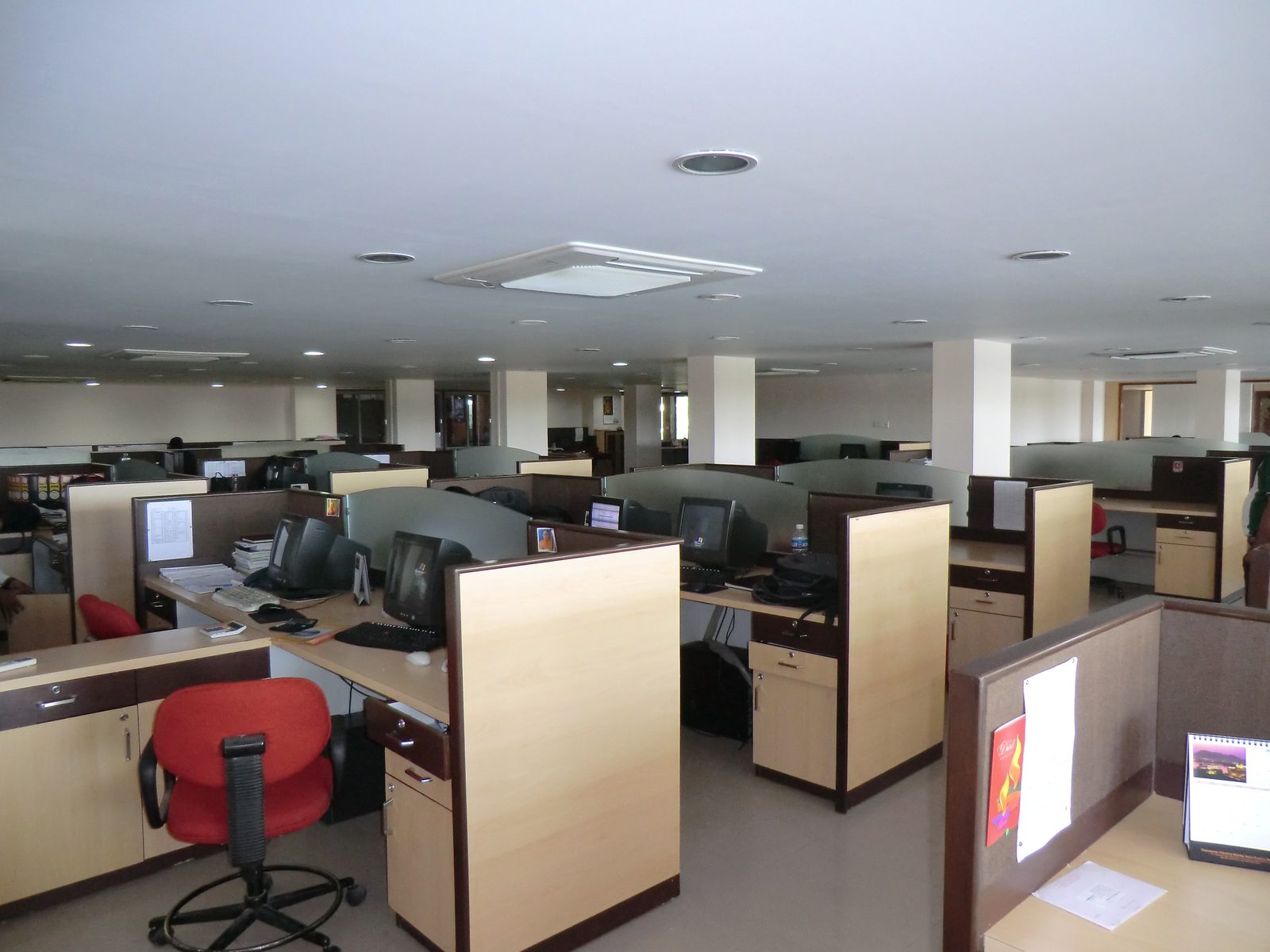 Lubi Electronics Corporate HQ - Photo 17