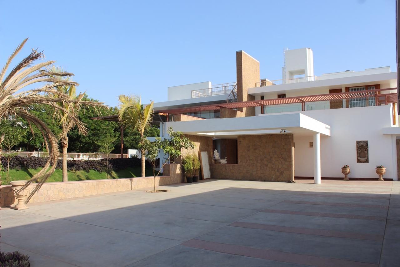 Param Grand Bungalow - Photo 57