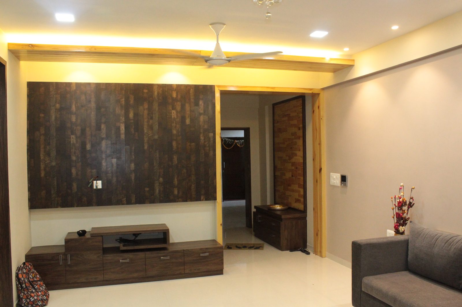Rupeshbhai Baroda Villa - Photo 11